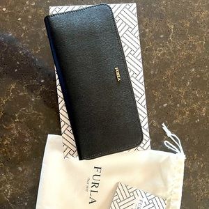 FURLA Black Leather Babylon Zip around Wallet NEW with Box Dust Bag